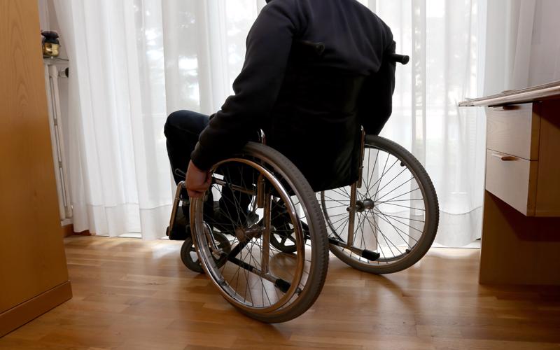 Spinal cord injury lawyer in Palm Springs