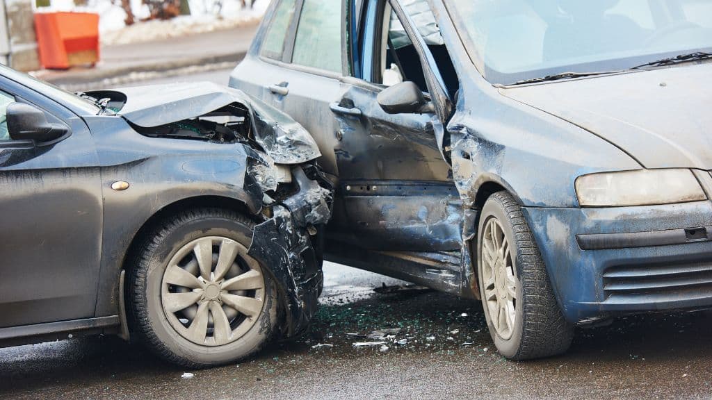 Car Accident Damages and Settlement: What Can I Recover?