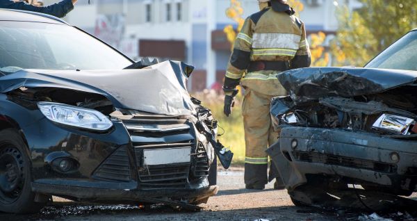 two cars were damaged in the car accident