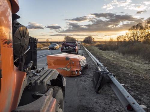 Orange County truck accident on California highway